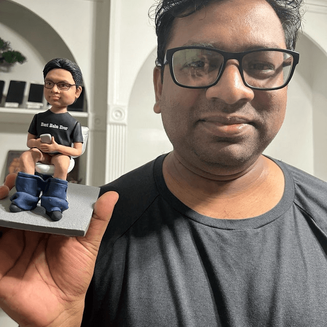 YuBobblehead